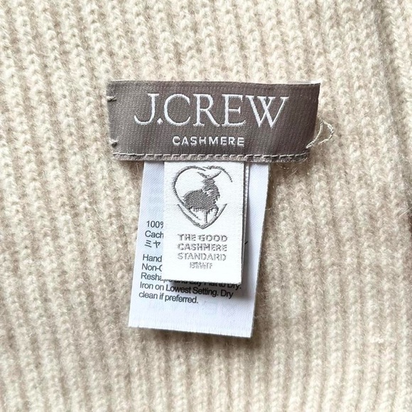 J.Crew 100% Cashmere Ivory Long Ribbed Scarf - Picture 4 of 4